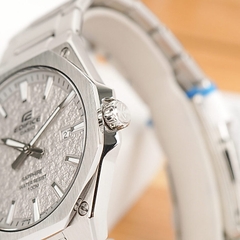 Đồng hồ nam Casio EDIFICE EFR-S108DE-8AVUDF