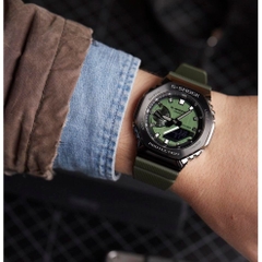 Đồng hồ nam Casio G-SHOCK GM-2100B-3ADR