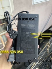 bộ sạc xe điện 71.4v 2A cho pin lithium 60v loại xịn có quạt và đèn bảo đầy