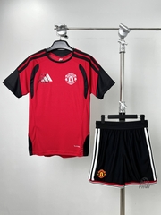 ÁO TẬP MU ĐỎ PLAYER 2026