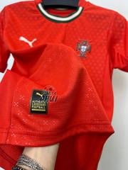 BỘ TE BỒ ĐỎ 2025