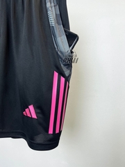 QUẦN TẬP JUVE ĐEN 2025