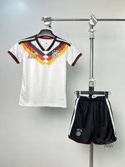 BỘ TE ĐỨC TRẮNG WC 2026