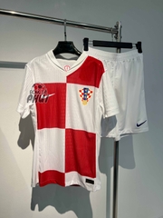 ÁO BODY CROAT ĐỎ 2024