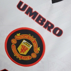 ÁO RETRO MU TRẮNG 1996