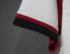 ÁO BODY LIVER TRẮNG 2025