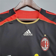 ÁO RETRO AC MILAN 2006 ĐEN