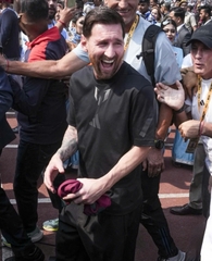 ÁO PHÔNG MESSI ĐEN