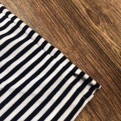 Áo polo kẻ Uniqlo nam 341566