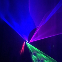 Đèn laser quét tia 4 cửa 4 màu