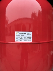 Bình tích áp hiệu HT VT-200L/16bar
