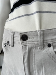 QUẦN JEANS QJT258001