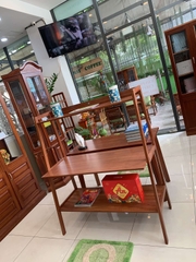 Kệ sách VMH