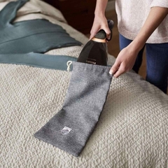 Bàn là ủi hơi nước cầm tay Philips Steam&Go GC365