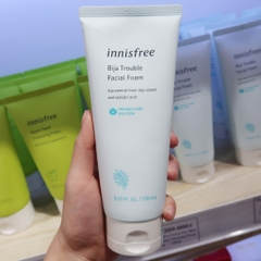 Sữa rửa mặt trị mụn Innisfree Bija Trouble Facial Foam