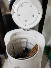 Máy sấy tiệt trùng UV Dillo