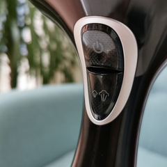 Bàn là (bàn ủi) hơi nước cầm tay HoMedics PS-HH50 Turbo