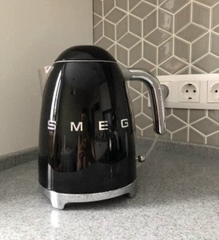 Ấm siêu tốc SMEG 1.7L