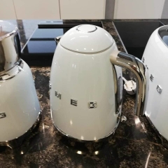 Ấm siêu tốc SMEG 1.7L