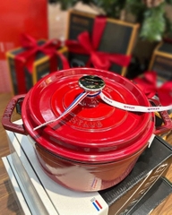 Nồi Gang Staub Round Cocotte Grenadine màu đỏ