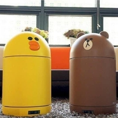 Tủ lạnh mini đựng mỹ phẩm Ccomo Line Friends