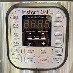 Nồi áp suất đa năng Instant Pot Duo 6QT 7 in 1, dung tich 5,7L