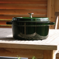 Nồi Gang Staub Round Cocotte Grenadine 26cm - 5,2L màu xanh rêu kèm xửng hấp