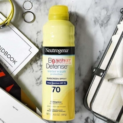 Xịt chống nắng Neutrogena Beach Defense SPF 70