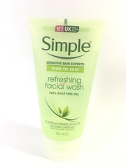 Sữa rửa mặt Simple Kind to Skin Refreshing Facial Wash