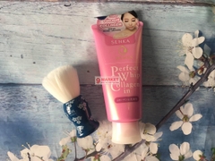 Sữa rửa mặt Shiseido Perfect Whip Collagen In