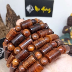 Vòng Sưa Đỏ Trúc 10mm Sưa Quảng Bình Rừng Núi Việt Nam