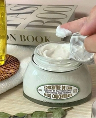 Kem Dưỡng Thể Hạnh Nhân Cấp Ẩm, Săn Chắc, Thư Giãn Da L'Occitane Amande Milk Concentrate 200ml