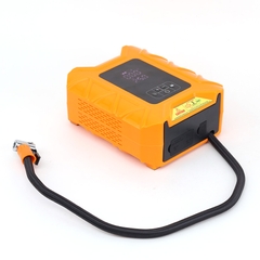 Bộ Khởi Động Khẩn Cấp Ô Tô 4in1 Đa Năng (Kích Bình, Bơm Lốp, Đèn LED, Sạc Dự Phòng) Màn Hình LCD Thông Minh X7 - Nhập Khẩu Chính Hãng