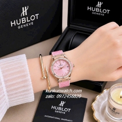 Đồng Hồ Nữ Hublot Classic Fusion Đính Đá Lịch Ngày Dây Silicone Da Vân Hồng Rose Gold 30mm