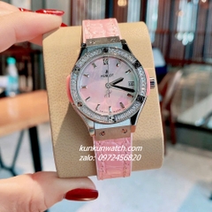 Đồng Hồ Nữ Hublot Classic Fusion Đính Đá Lịch Ngày Dây Silicone Da Vân Hồng Silver 30mm 1