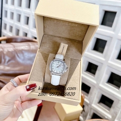 Đồng Hồ Nữ Burbery The Britain BBY1800 Đính Đá Silver 34mm