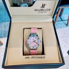 Đồng Hồ Nữ Hublot Classic Fusion Đính Đá Lịch Ngày Dây Silicone Da Vân Hồng Silver 30mm