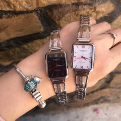 Đồng Hồ Lắc Tay Nữ Sunrise  9952SA - Authentic