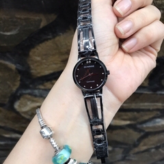 Đồng Hồ Lắc Tay Nữ Sunrise 9924SA - Authentic