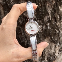 Đồng Hồ Lắc Tay nữ Citizen 7139L