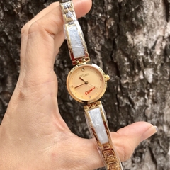 Đồng Hồ Lắc Tay nữ Citizen 7139L