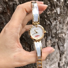 Đồng Hồ Lắc Tay nữ Citizen 7139L