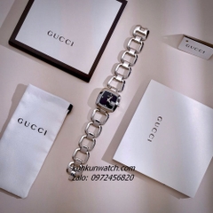 Đồng Hồ Nữ Gucci G - Gucci Nền Mặt Đen, Đính Đá, Dáng Lắc Tay 2 Kim Silver 26mm