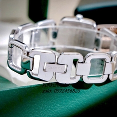 Đồng Hồ Nữ Gucci G - Gucci Nền Mặt Xà Cừ Hồng, Đính Đá, Dáng Lắc Tay 2 Kim Silver 26mm