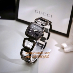 Đồng Hồ Nữ Gucci G - Gucci Full Đen, Điểm Vạch Giờ, Dáng Lắc Tay 2 Kim Silver 26mm