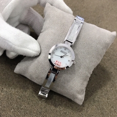 Đồng Hồ Lắc Tay nữ Gucci GCLCN011