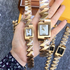 Đồng Hồ Lắc Tay Nam nữ Gucci GCLCV014