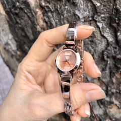 Đồng Hồ Lắc Tay Nữ Sunrise SL665SWA - Authentic