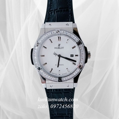 Đồng Hồ Nam Hublot Automatic Viền Đá Vuông Dây Da Vân Silicone Đen Mặt Trắng Silver 42mm