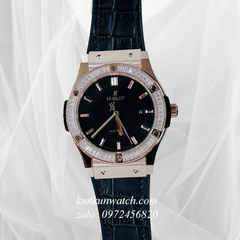 Đồng Hồ Nam Hublot Automatic Viền Đá Vuông Dây Da Vân Silicone Đen Rose Gold 42mm
